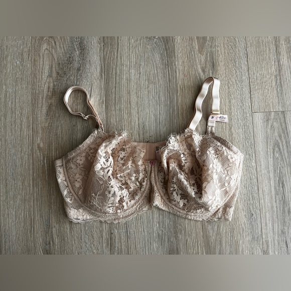 NWT Victoria’s Secret Dream Angels Wicked Unlined Lace Balconette Bra - 40DD - Picture 3 of 8